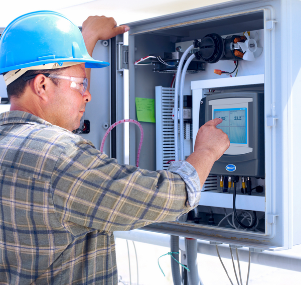 Bộ điều khiển sc1000